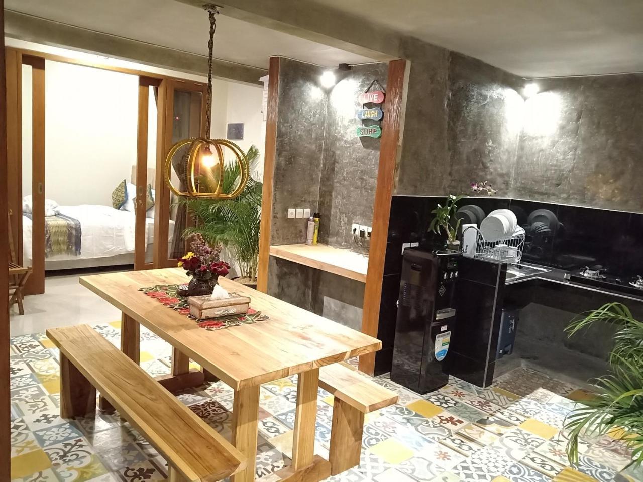 T & J Rooms Seminyak  Ngoại thất bức ảnh